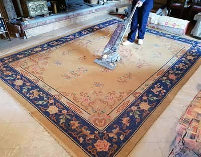 Rug-Cleaning